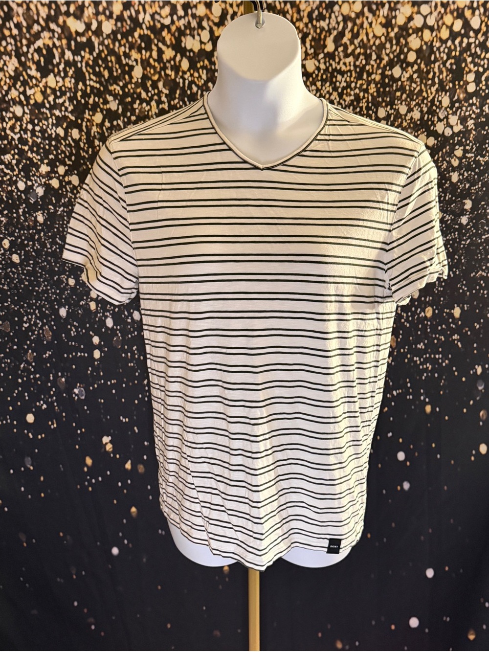 Striped V-Neck T-Shirt - White/Dark Green